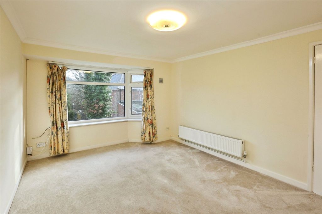 Property photo 2 of 17 Picture No. 02