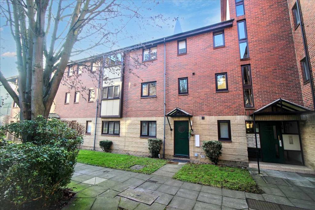 Property photo 1 of 9 Main Picture