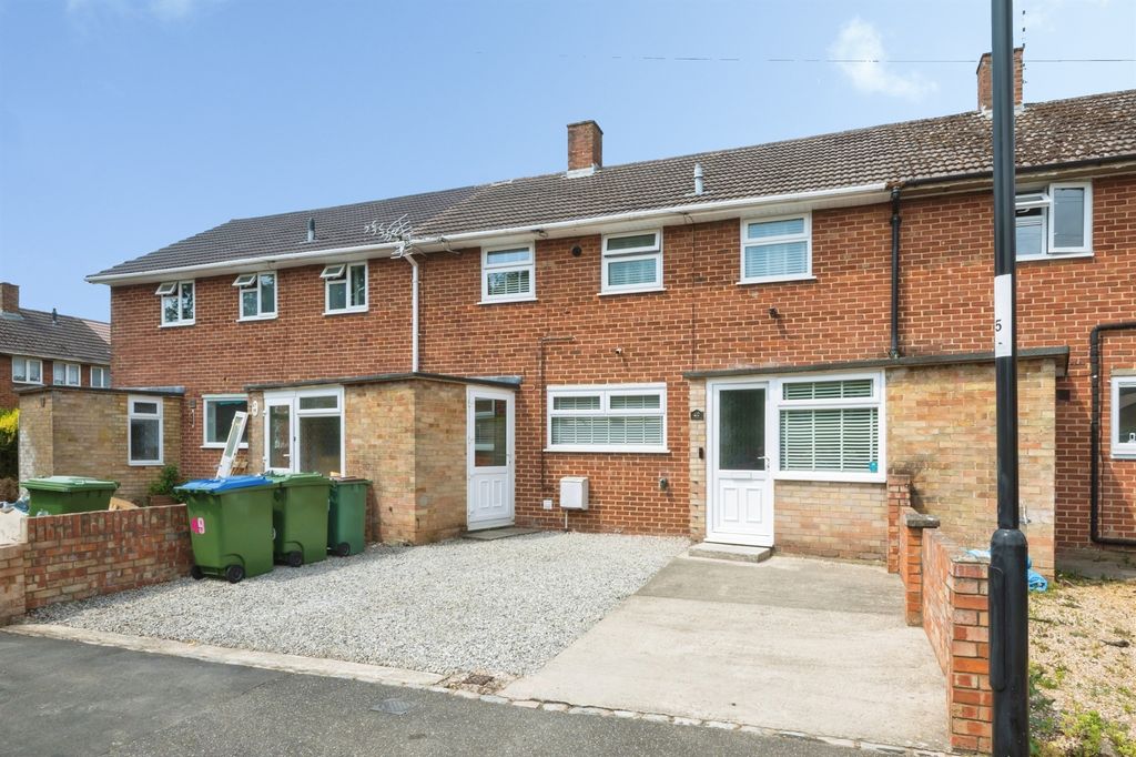 Property photo 1 of 23