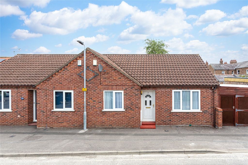 Property photo 1 of 12 Photos