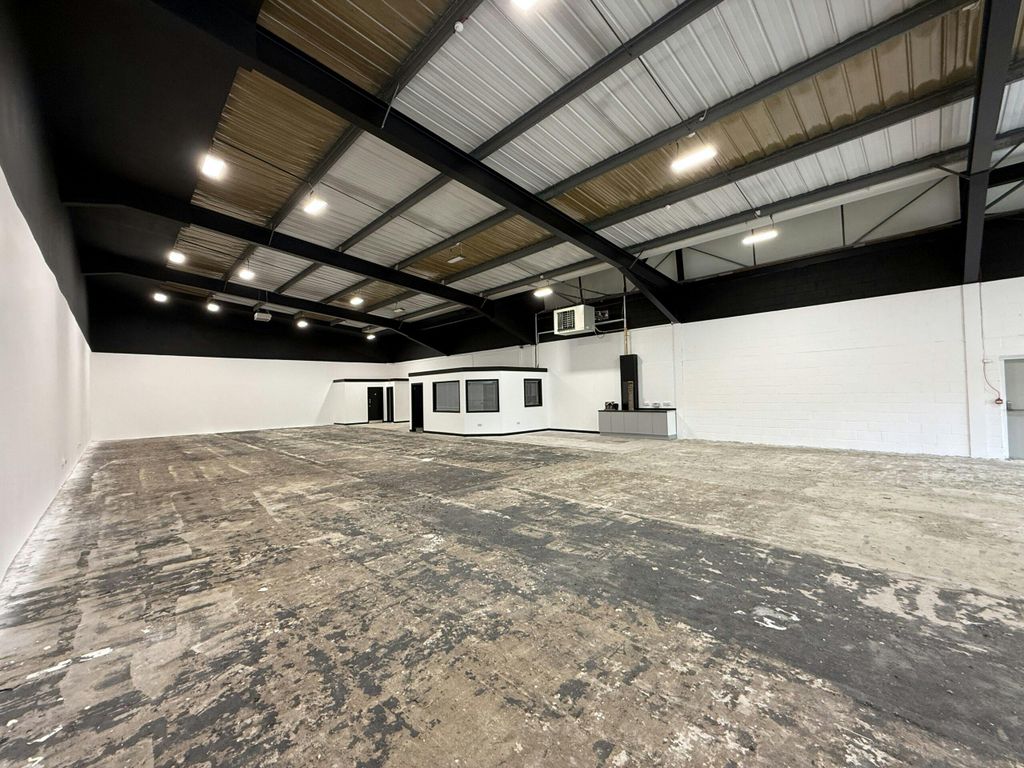 Property photo 2 of 9 Image 2