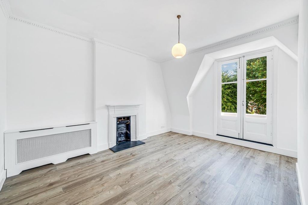 Property photo 1 of 9 Tff 71 Thorney Hedge Road-2.Jpg