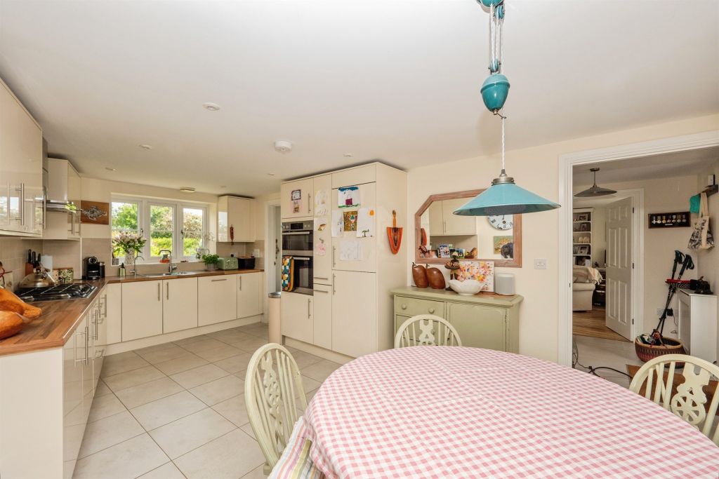 Property photo 3 of 30