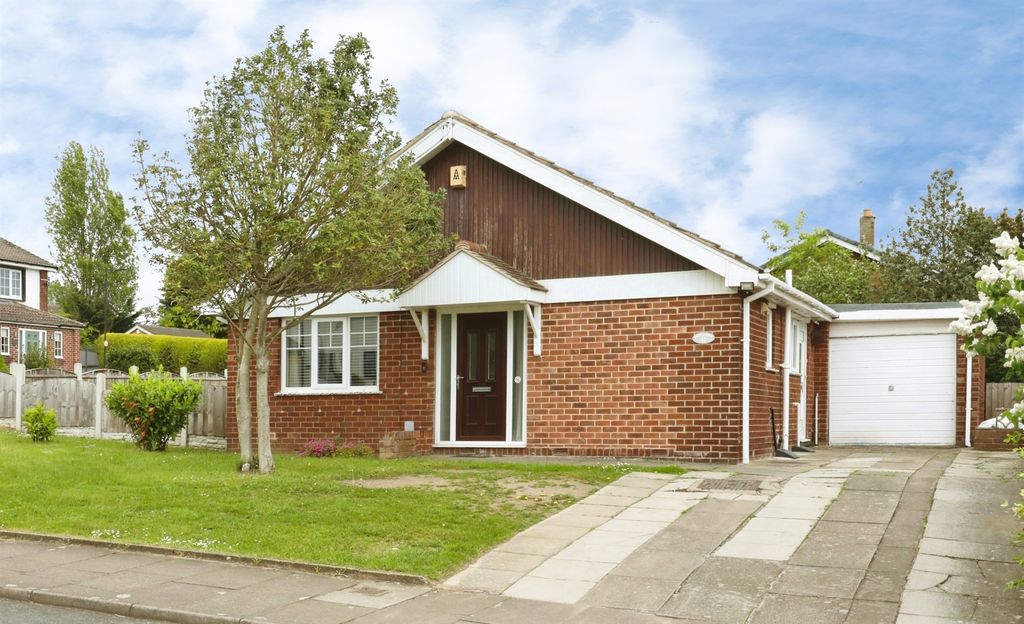 Property photo 1 of 13