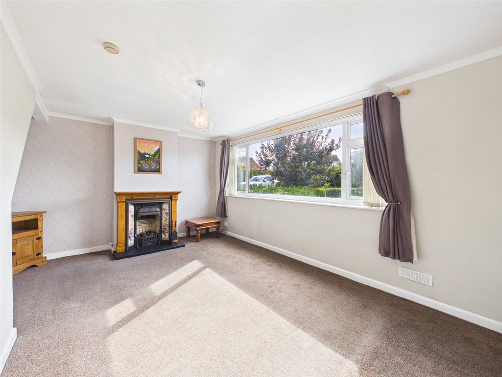 Property photo 2 of 19 Picture No. 04