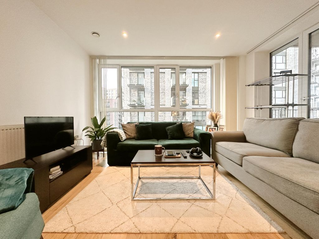 Property photo 3 of 9