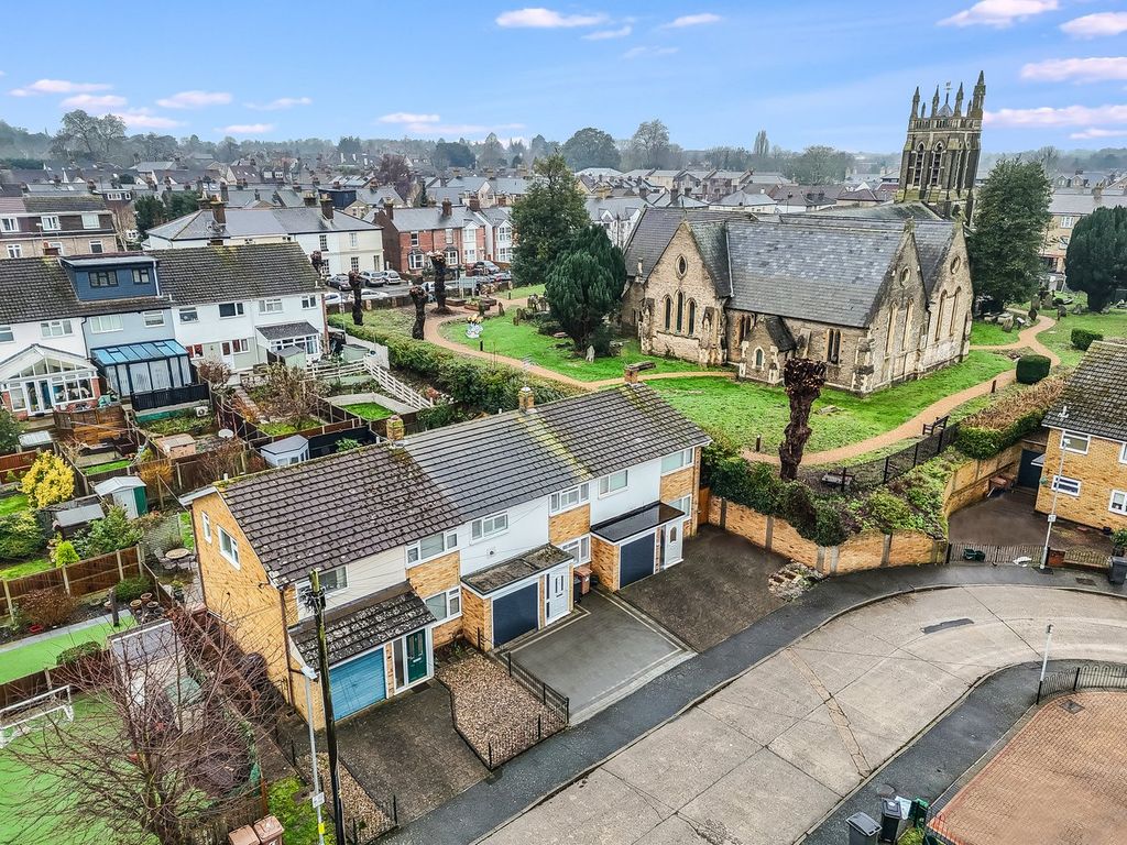 Property photo 1 of 20