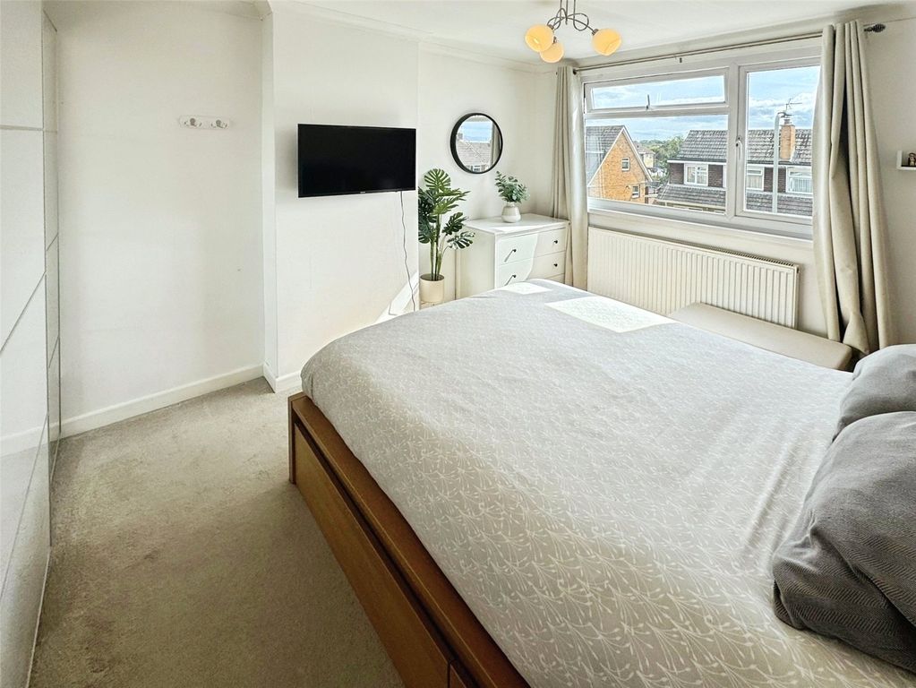 Property photo 3 of 18 Bedroom 1