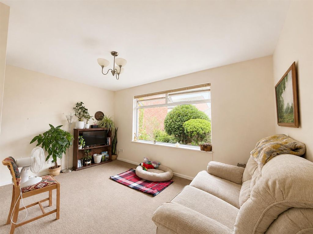 Property photo 3 of 8 2.Png