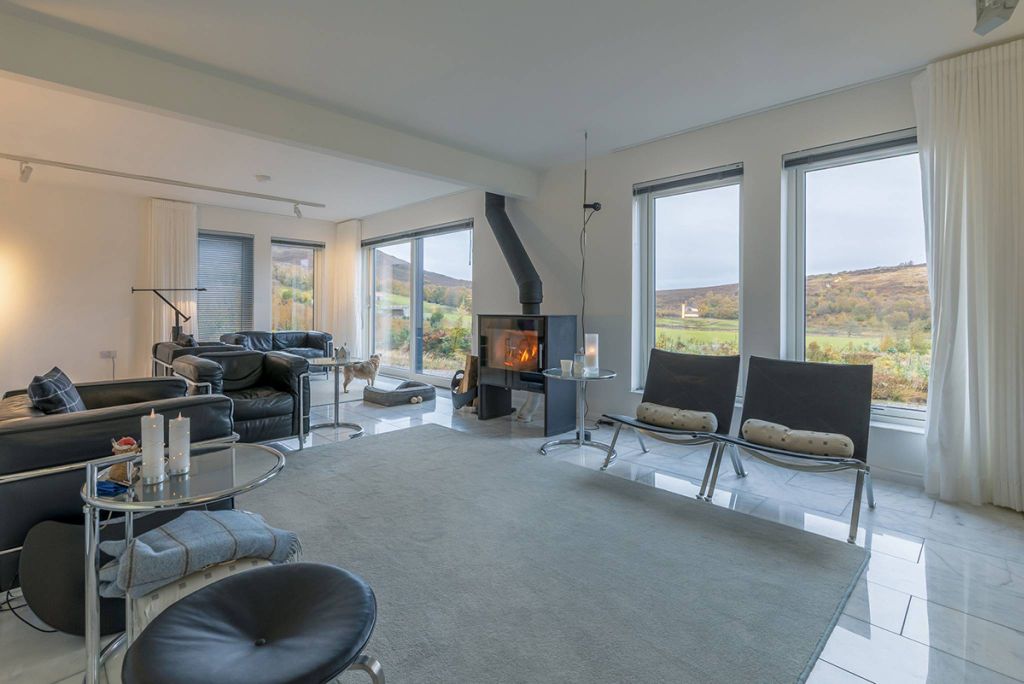 Property photo 3 of 30