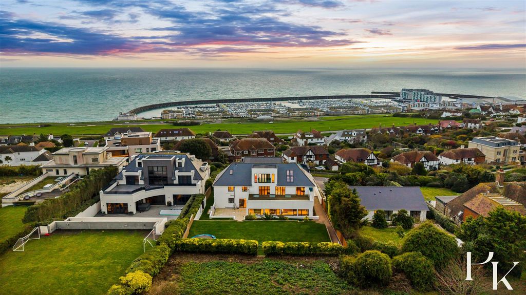 Additional image 5 of 5 bed detached house for saleRoedean Crescent, Brighton BN2