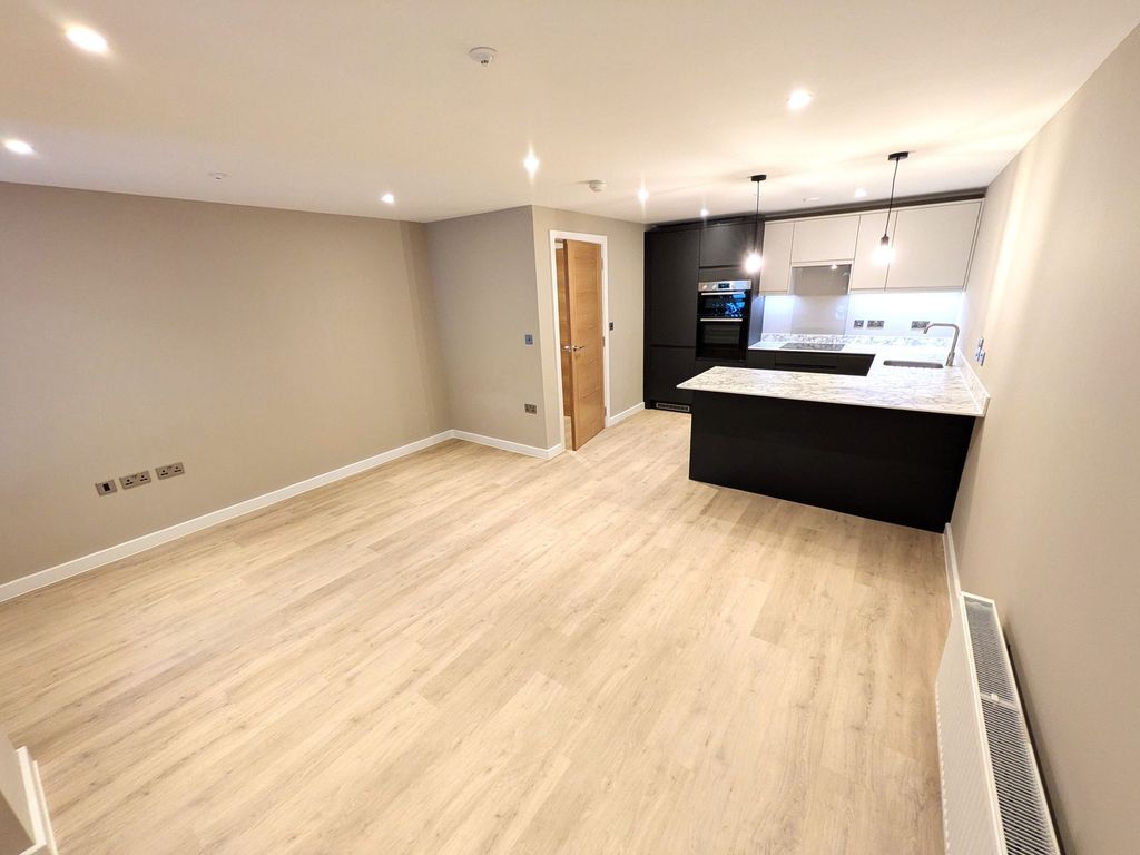 Property photo 1 of 9 Open Plan 2