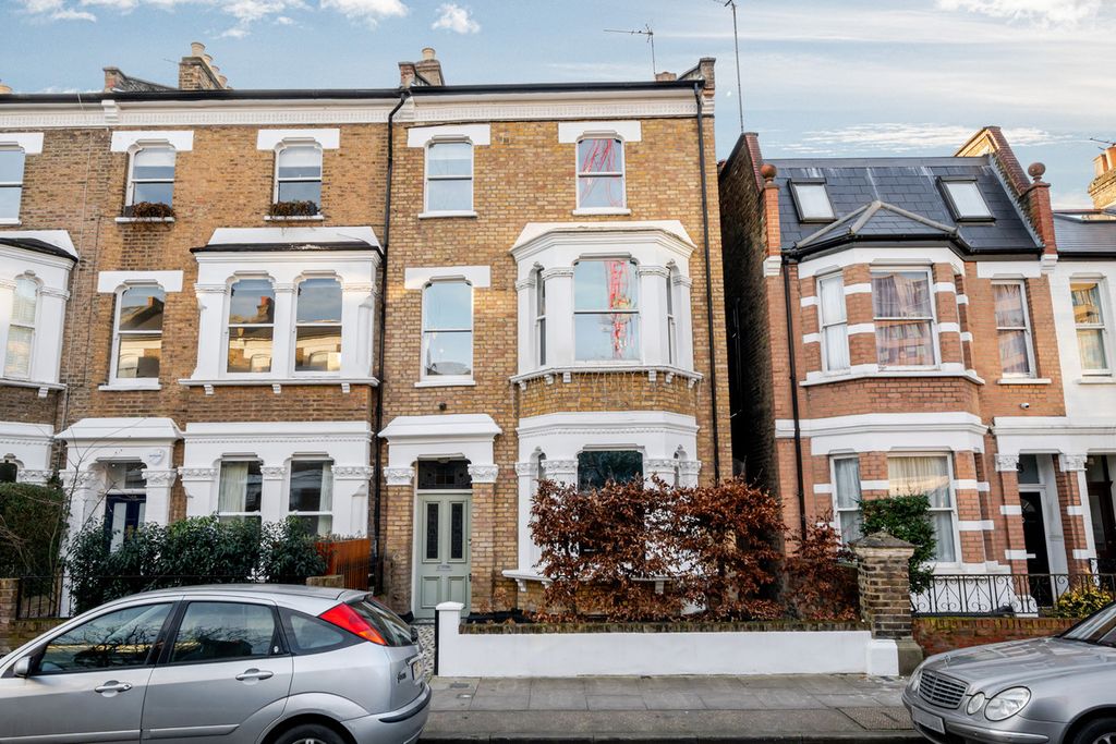 Property photo 1 of 24