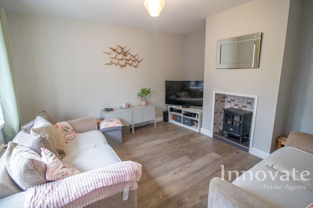 Property photo 2 of 11 Photo 9