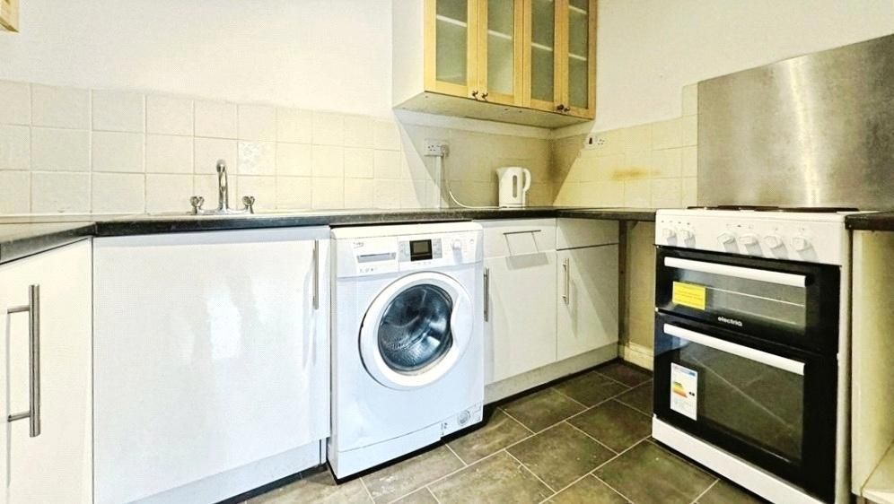 Property photo 3 of 6 Pbox-Img.Jpg