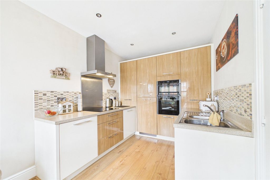 Property photo 3 of 12 Picture No. 03