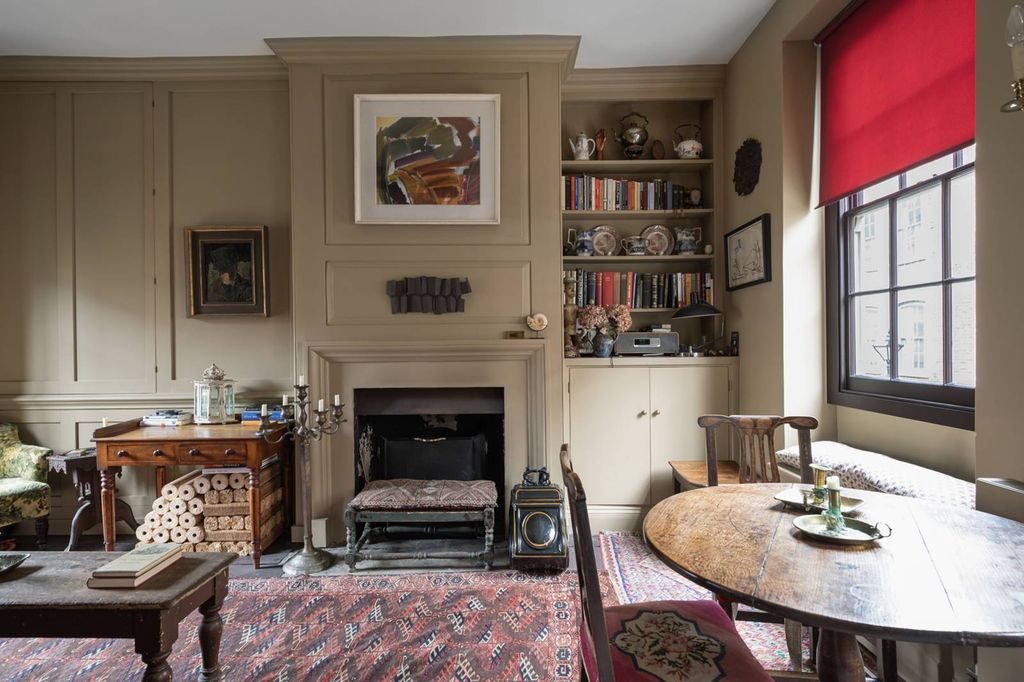 Property photo 3 of 35