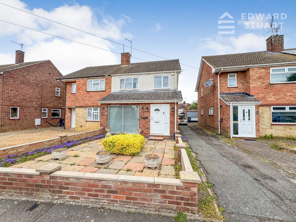 Property photo 1 of 13 3Â Bedroom Semi Detached For Sale