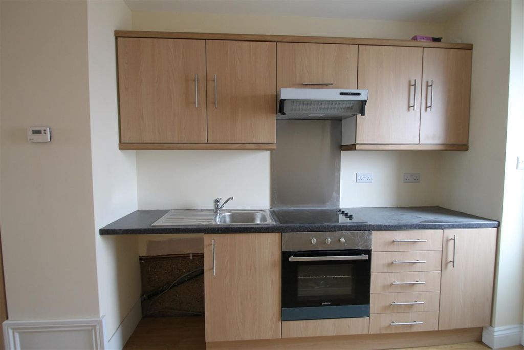 Property photo 3 of 5 2438304