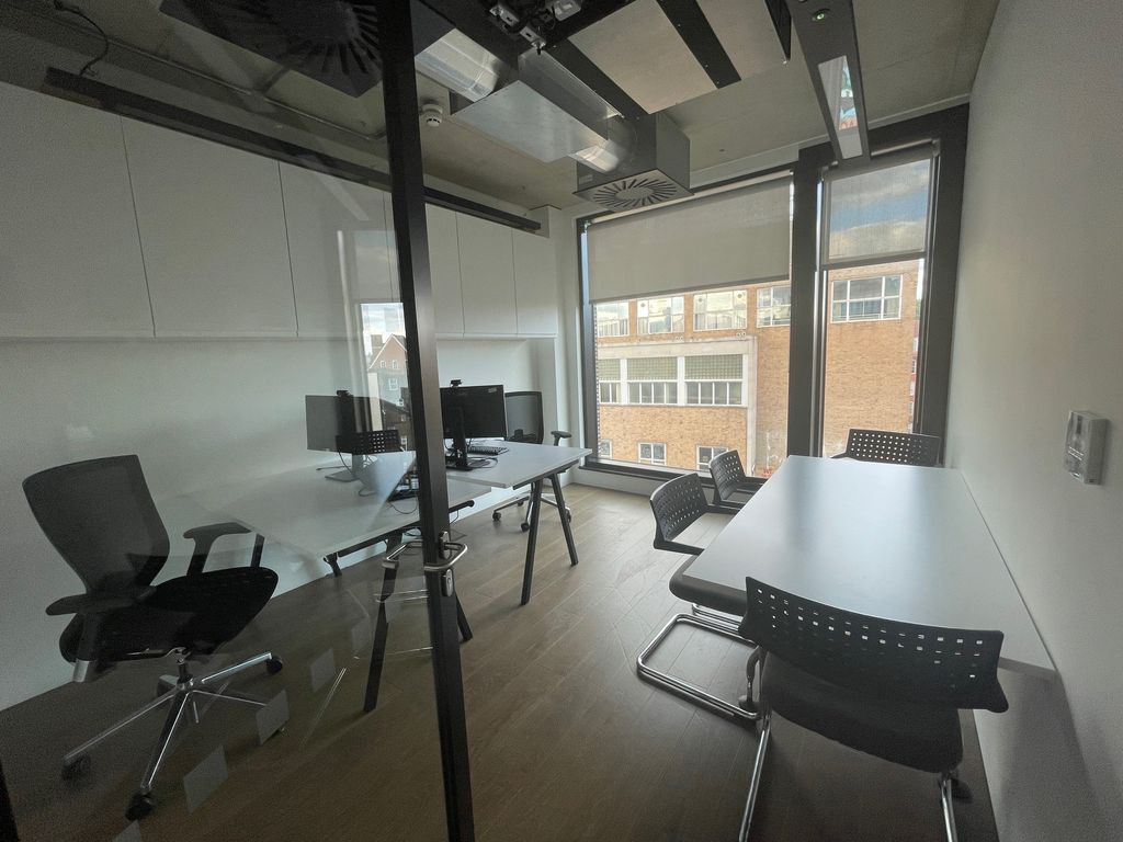 Property photo 3 of 7