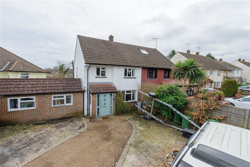 Property photo 1 of 13 External (Brochure)