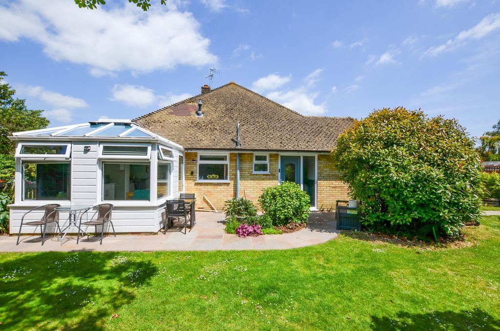 Property photo 1 of 27