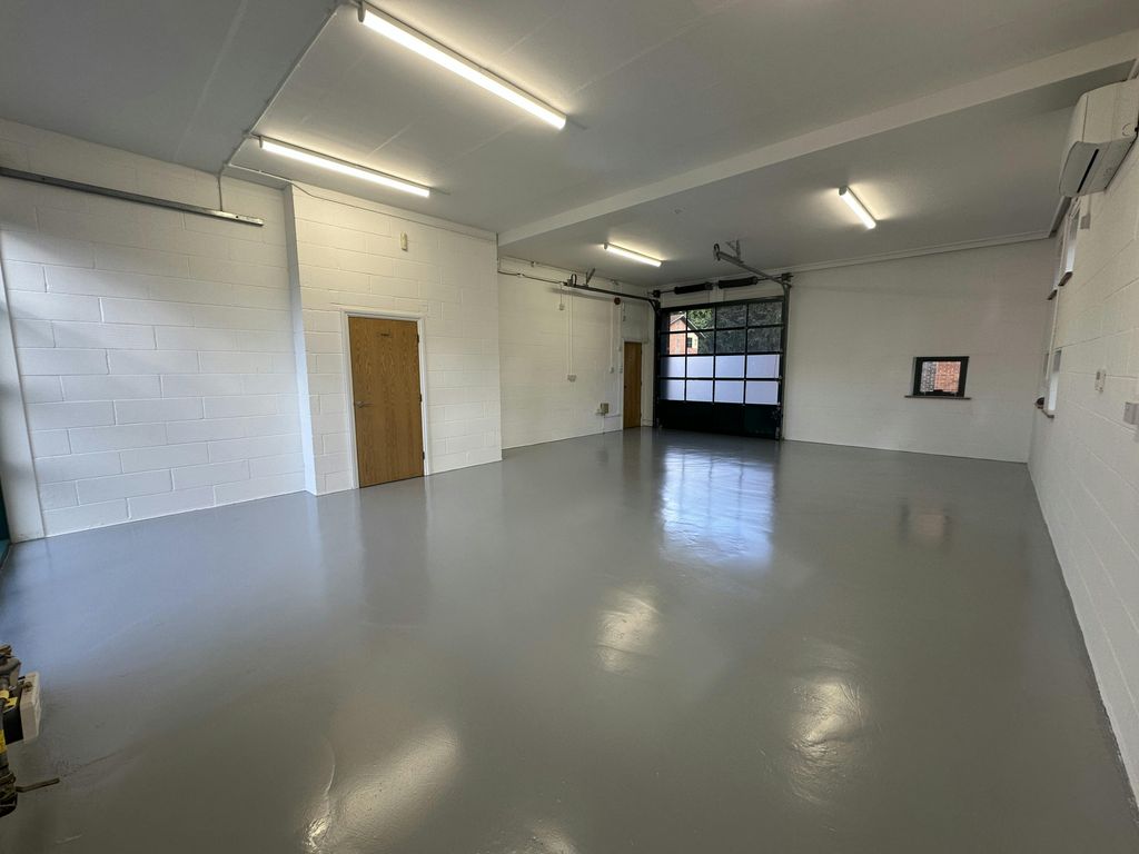 Property photo 2 of 10 Img_9595.Jpg