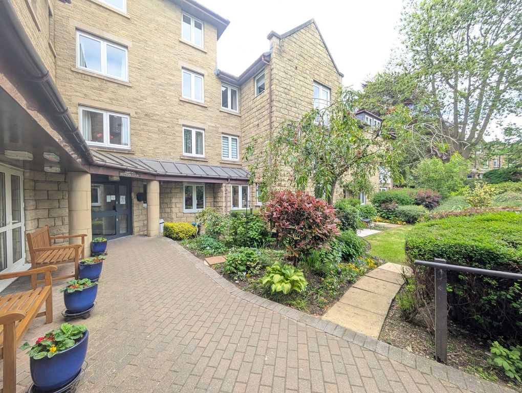 Property photo 1 of 19