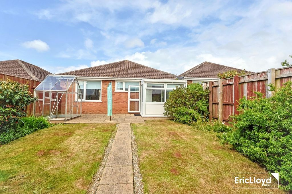 Property photo 2 of 15 Photo 10