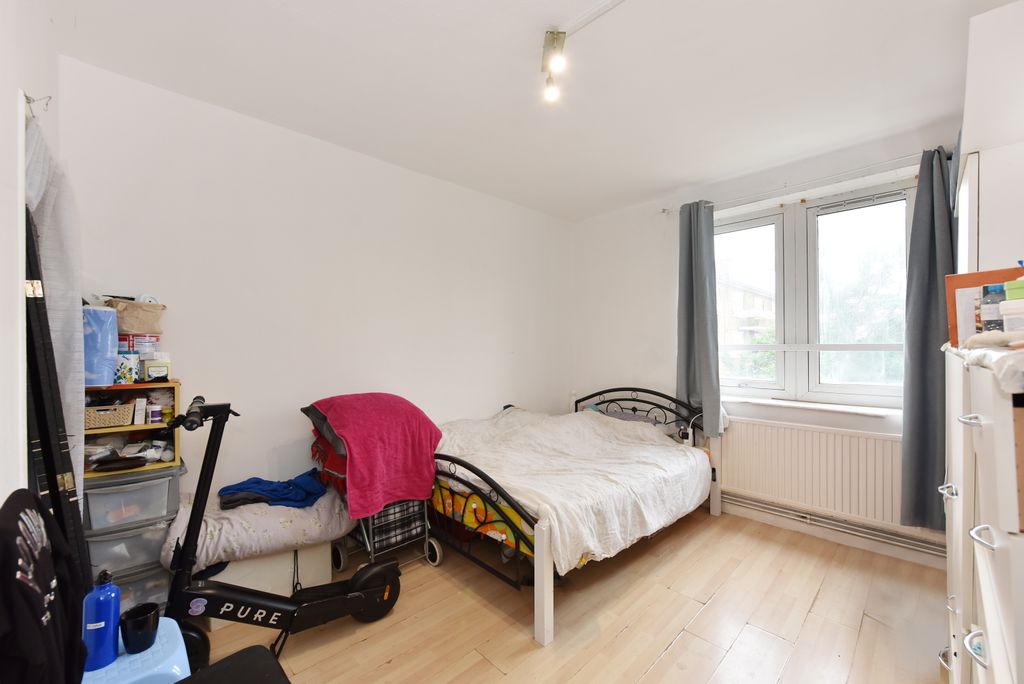 Property photo 3 of 7