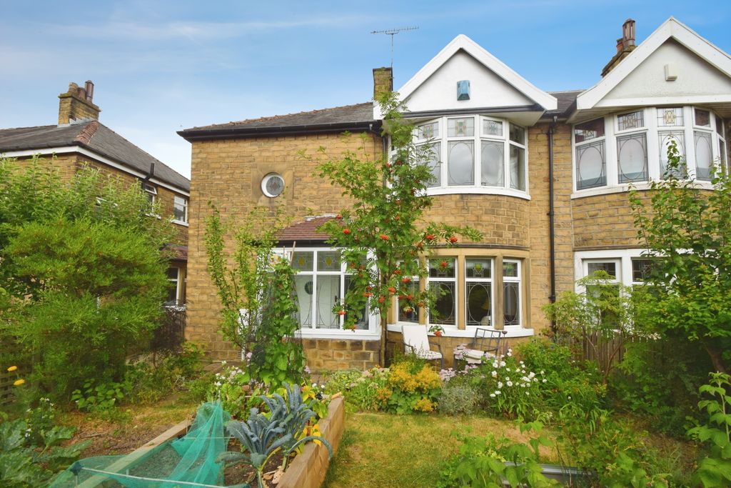 Property photo 1 of 19 1A0d66Fe-Front