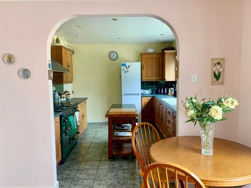 Property photo 3 of 16 Photo 15