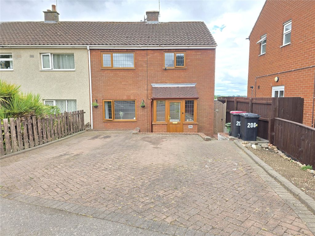 Property photo 1 of 17 Picture No. 01