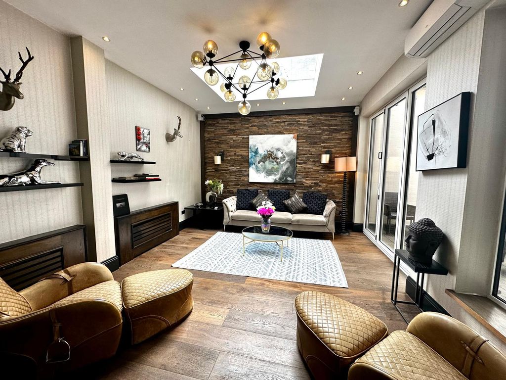 Additional image 7 of 4 bed flat to rentPark Lane, London W1K