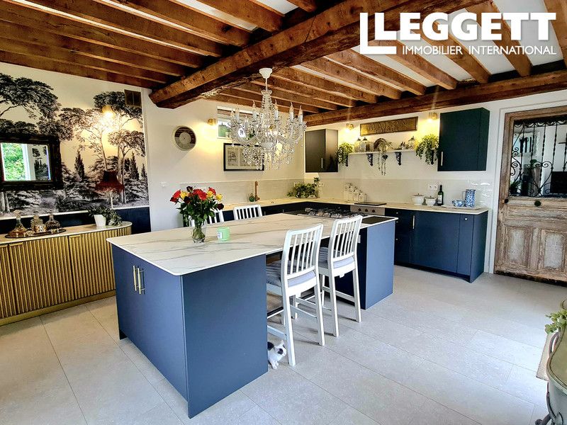 Property photo 2 of 10