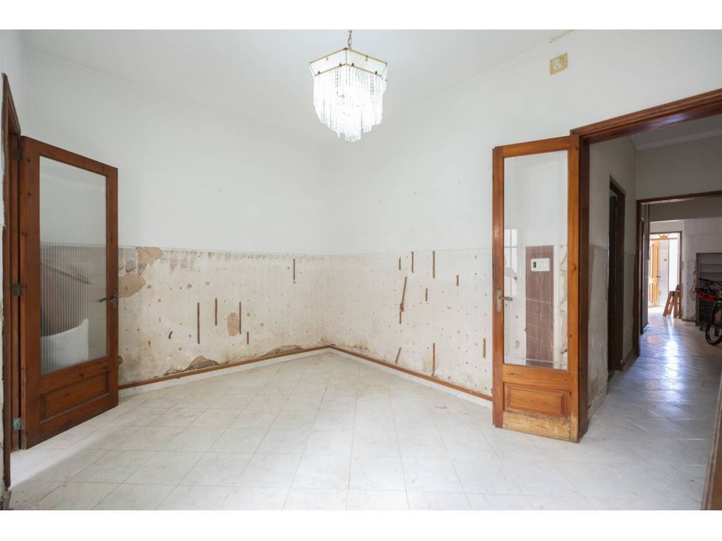 Property photo 3 of 30