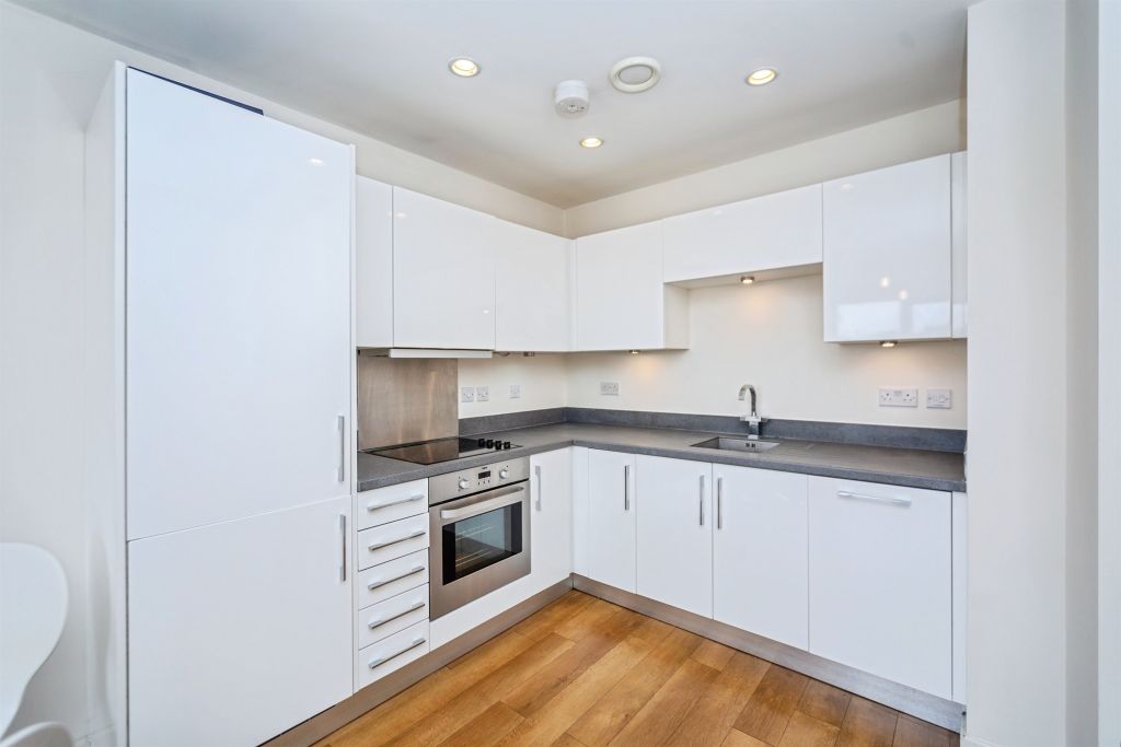 Property photo 2 of 9