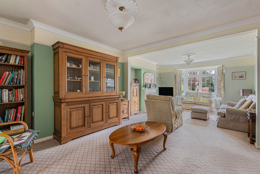 Property photo 2 of 23 Living Room