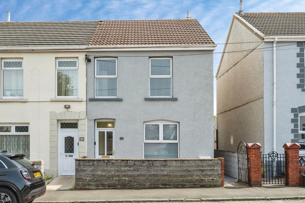 Property photo 1 of 20 Pbox-Img.Jpg