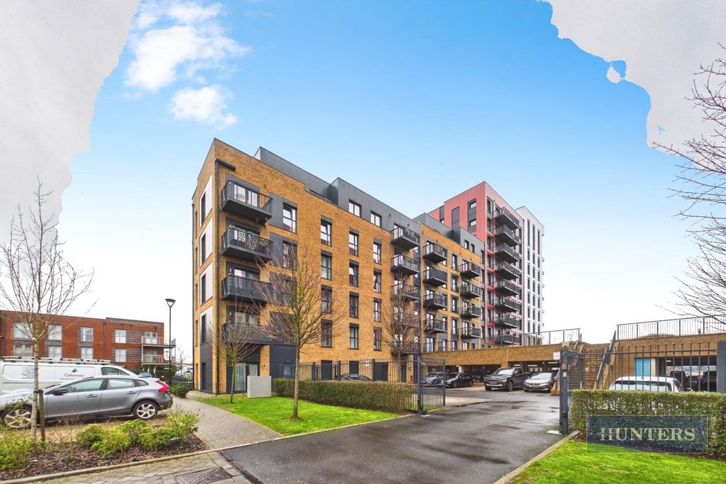 Property photo 1 of 9 284117Bc-Cam05152G0-Pr0376-Still003.Jpg