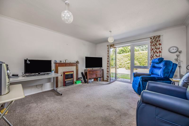 Property photo 2 of 17 Photo 6