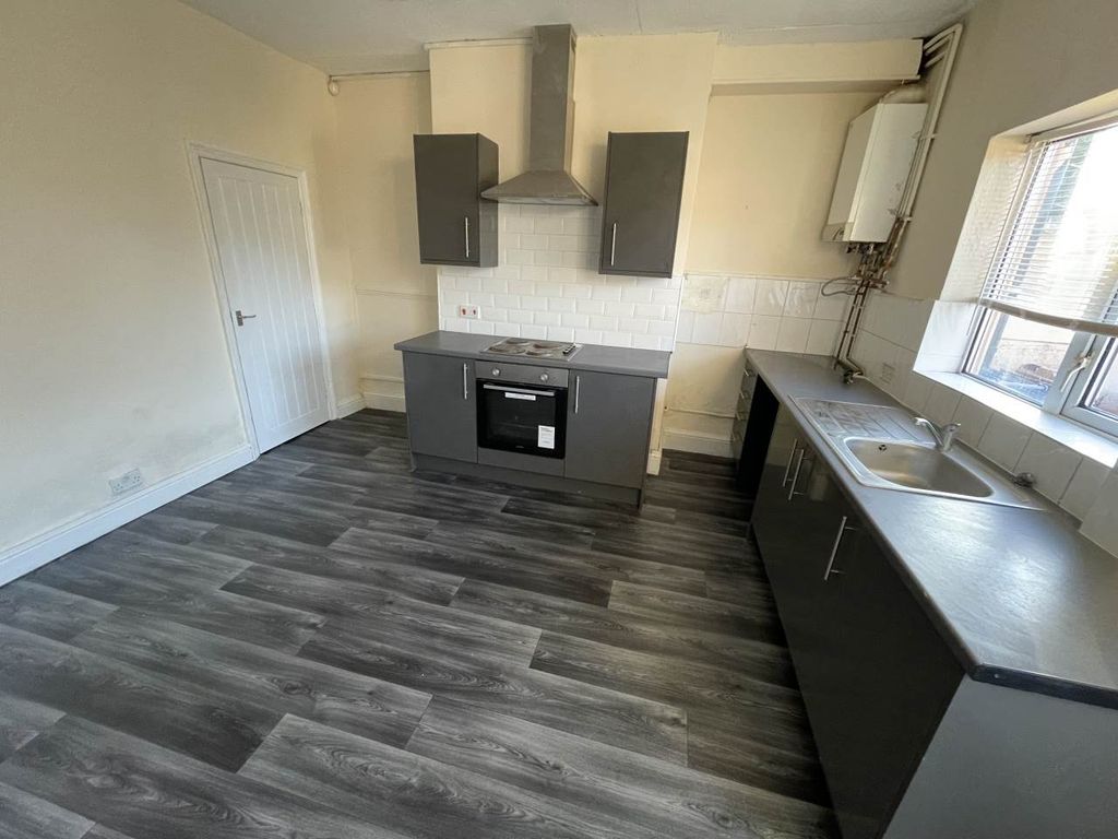 Property photo 3 of 8 Img_6828