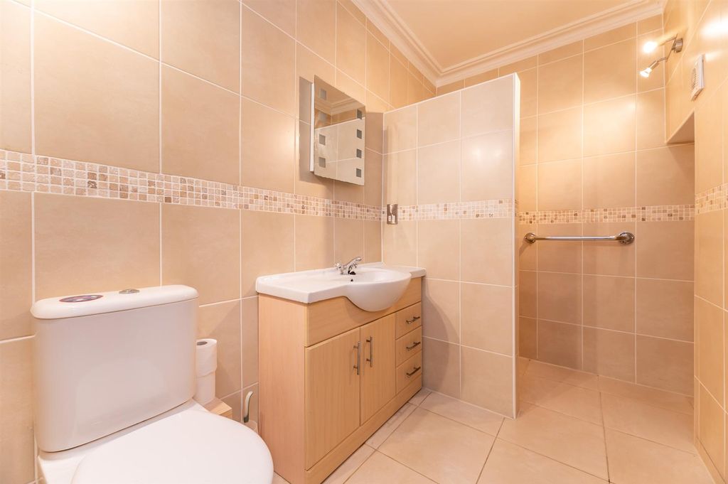 Additional image 18 of 2 bed flat for saleBridge Avenue, Otley LS21