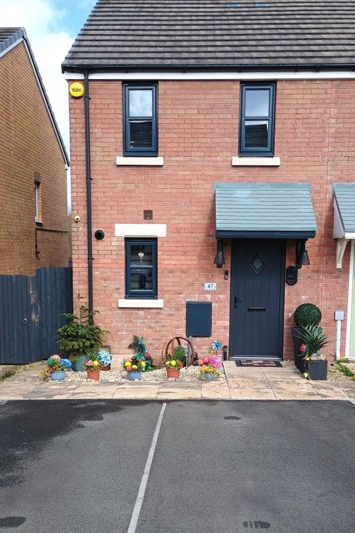 Property photo 1 of 11 The Property