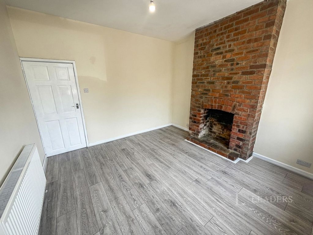 Property photo 2 of 11 Pbox-Img.Jpg