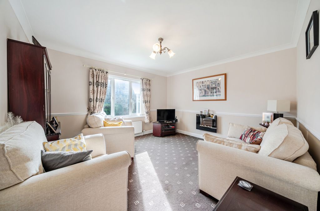 Property photo 3 of 19 1529074-4-1A115E7...