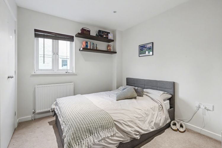 Property photo 3 of 8 320338