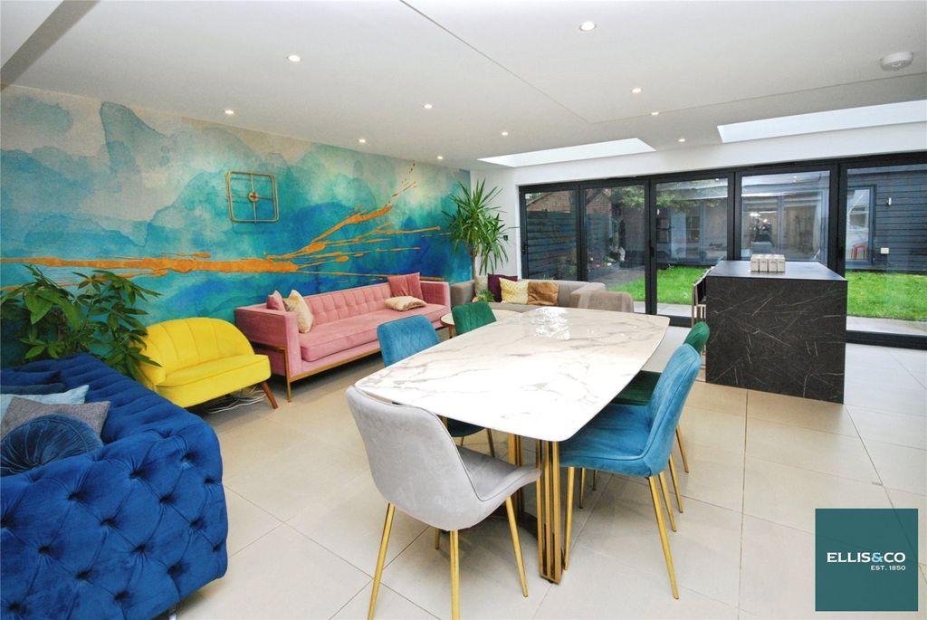 Property photo 1 of 12 Picture No. 02