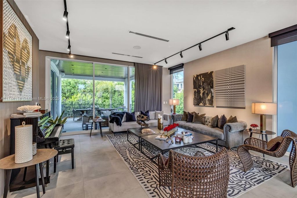 Property photo 3 of 40 <Alttext/>