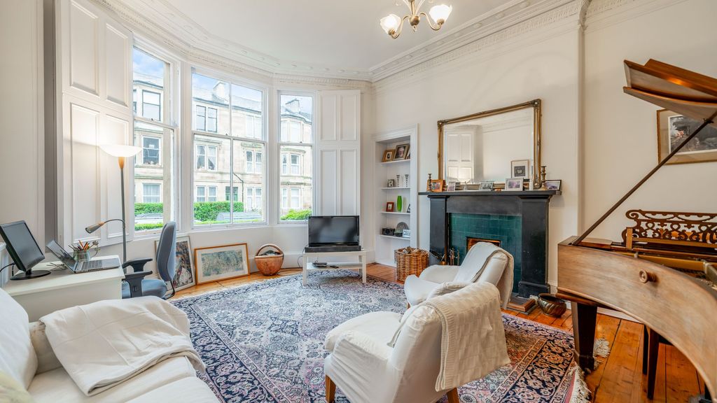 Property photo 2 of 22